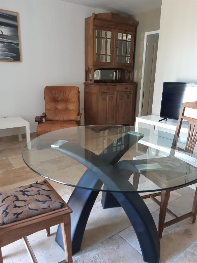 Au Pays Du Ventoux Bed and Breakfast Le Thor Buitenkant foto