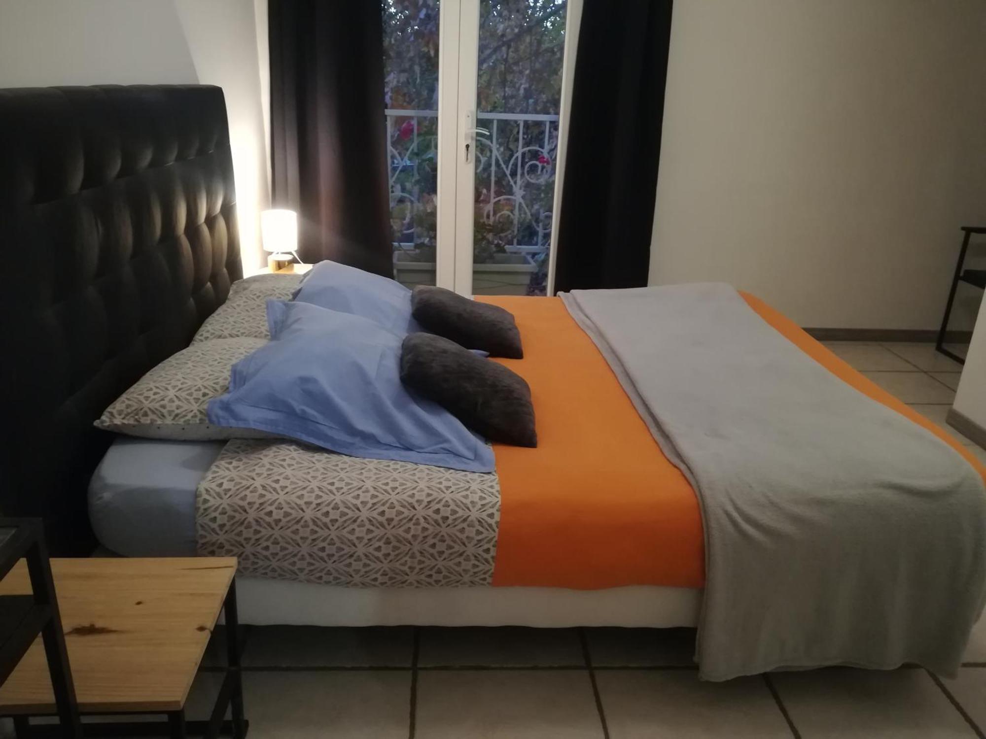 Au Pays Du Ventoux Bed and Breakfast Le Thor Kamer foto
